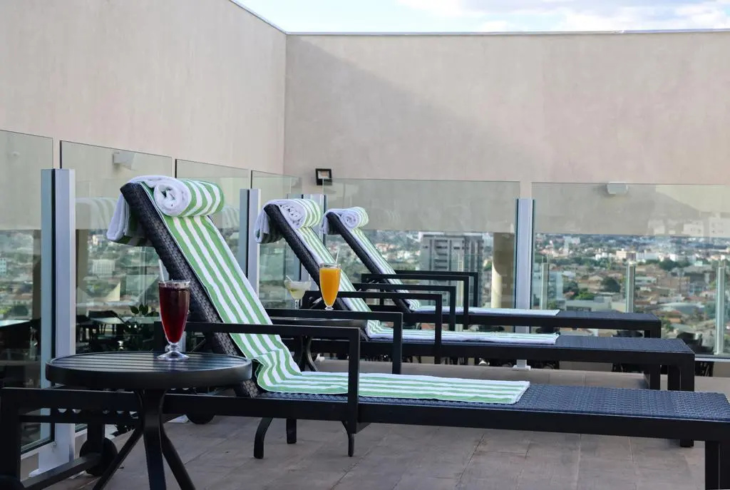 Dubai Suites