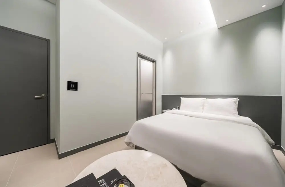 HOTEL MYEONG JAK
