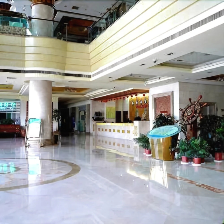 Huahan Hotel