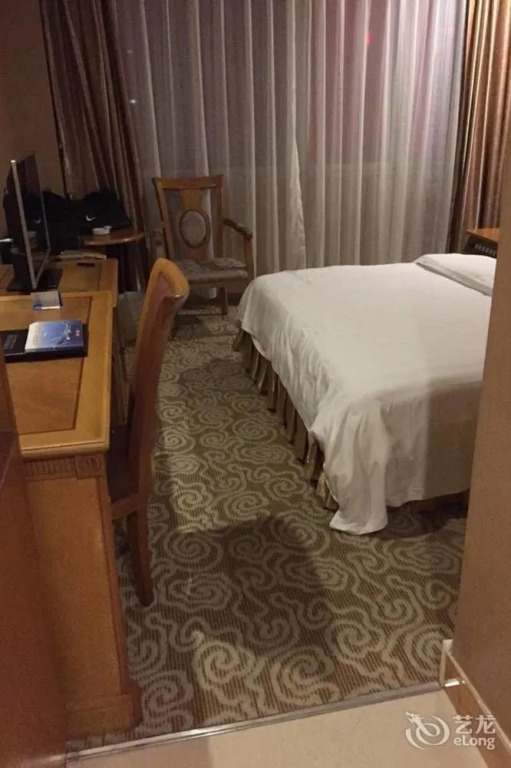 Yihailou Hotel