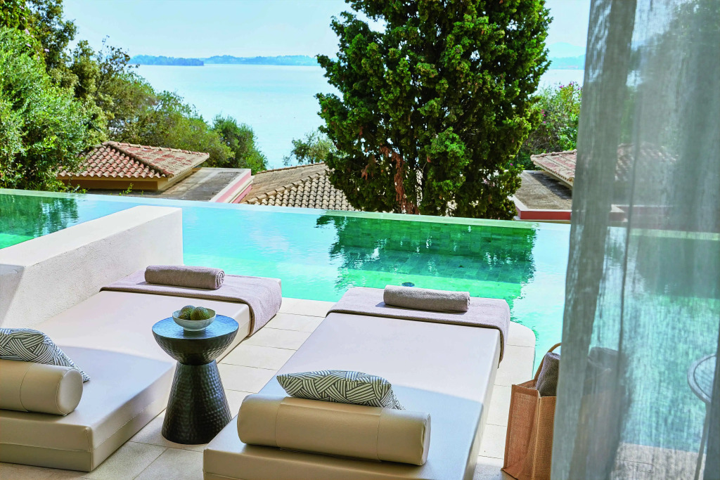 Corfu Imperial, A Resort to Live