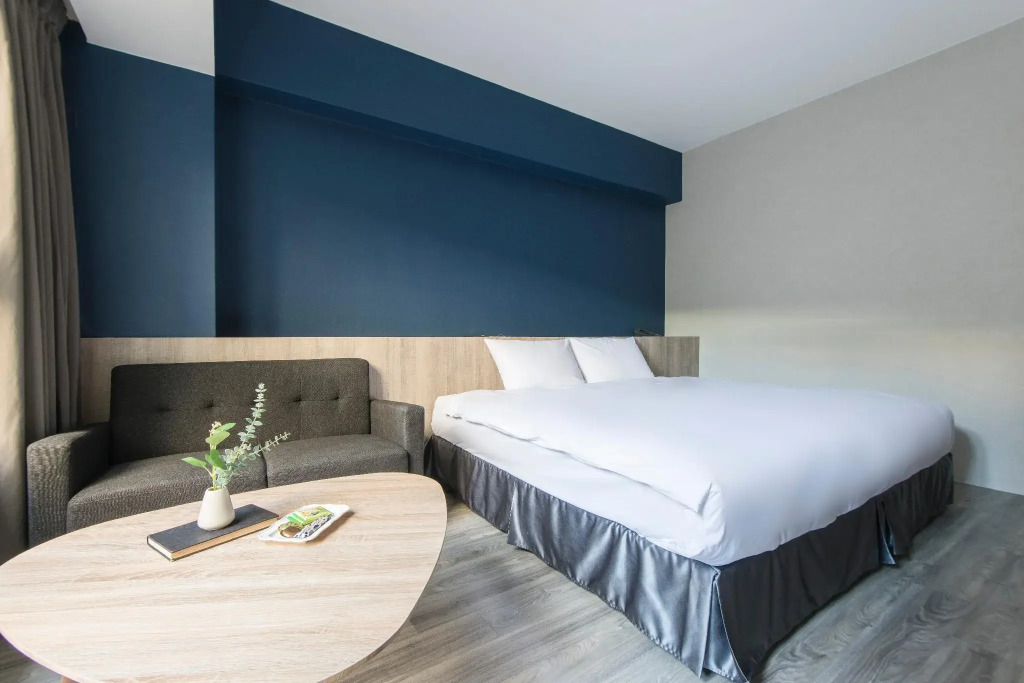 Sparrow Hotel