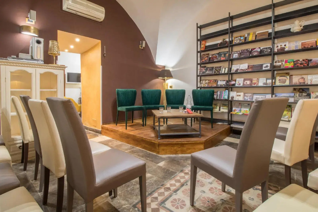 Oro Hotel