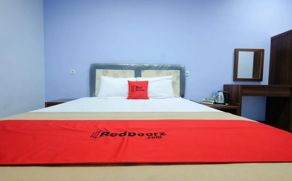 RedDoorz near Universitas Semarang