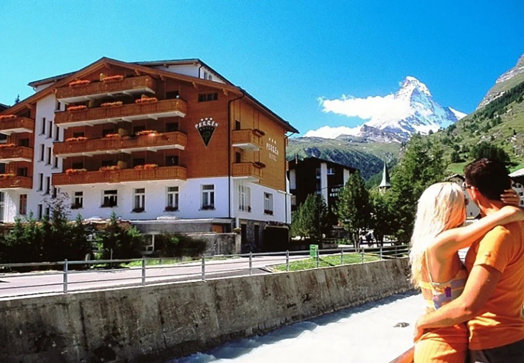Alpine Hotel Perren