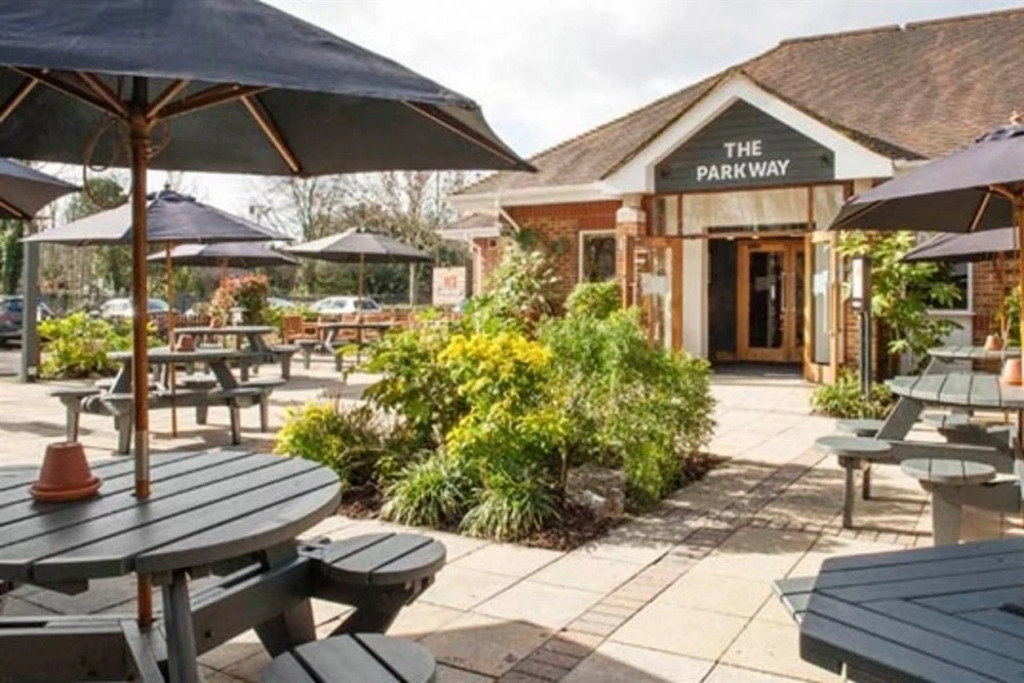 Premier Inn Guildford North - A3