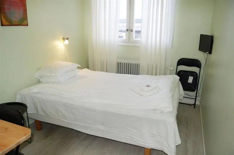 Golden Work Hostel