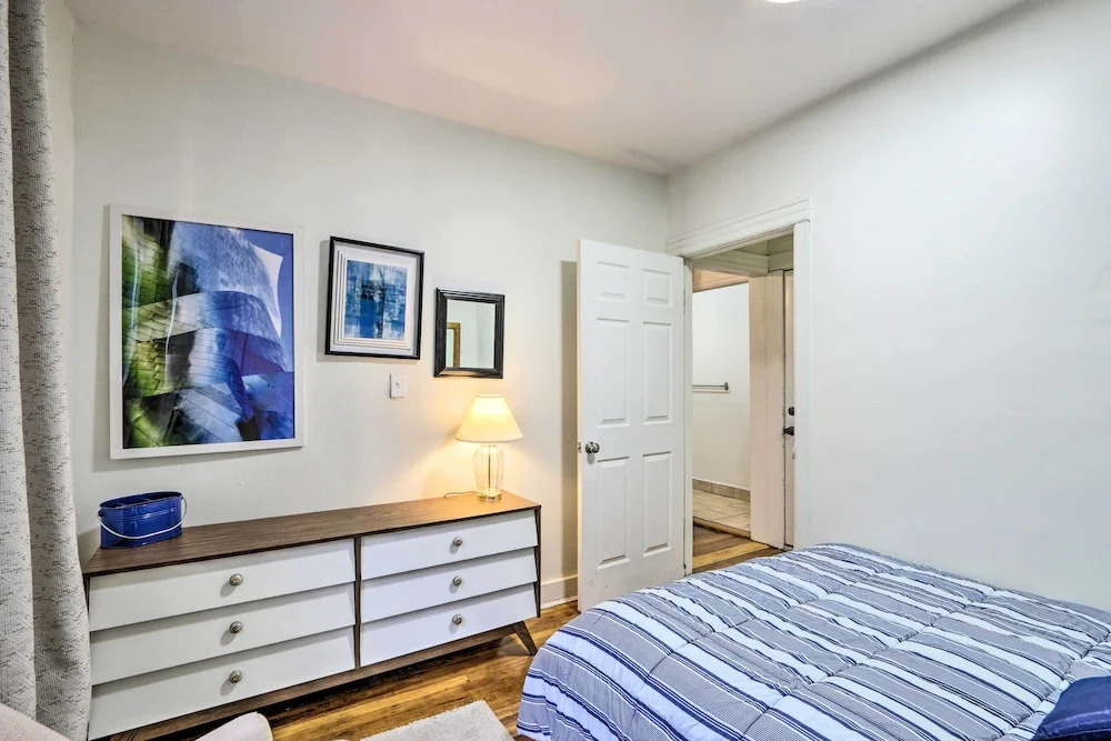 Hartford Vacation Rental - Close to Downtown!