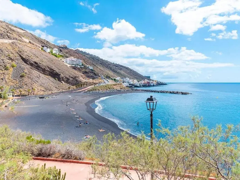 Holiday Home Los Silos Near Playa La Caleta