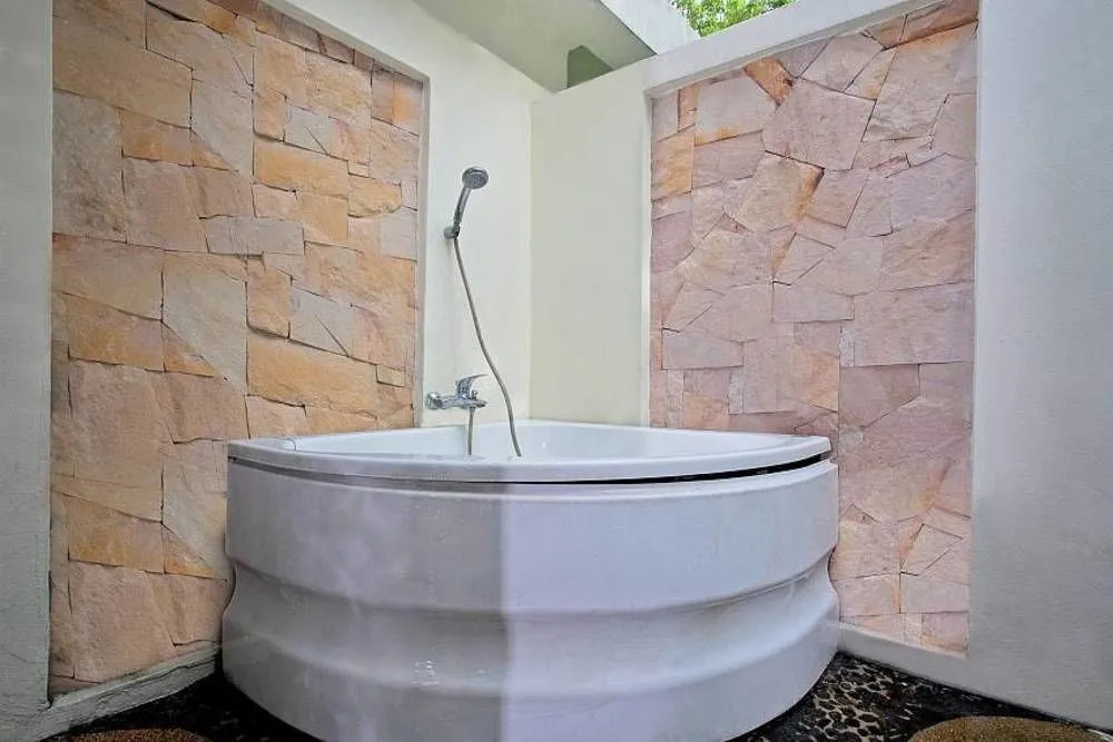 Bamboo Villa P11