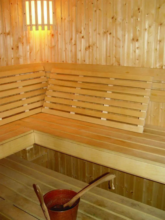Emirates Springs Hotel Apartments