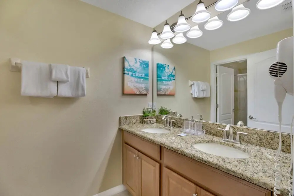 Paradise Palms - 2929 Buccaneer Palm Road