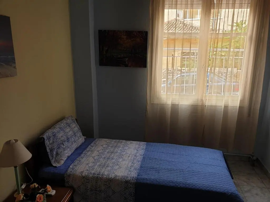 Tolis Apartments