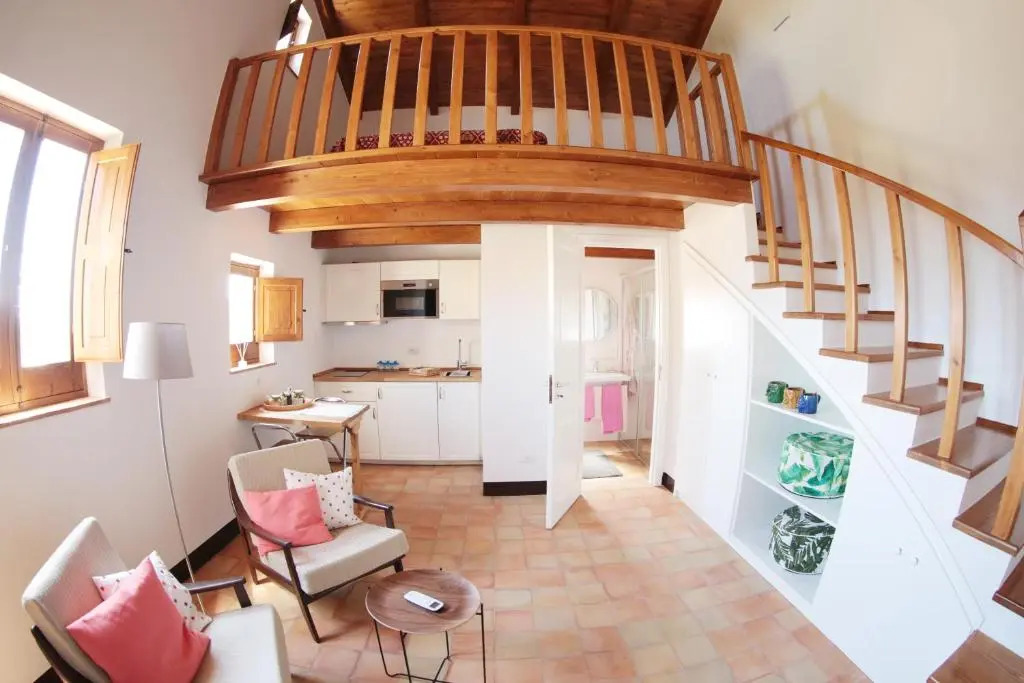 La Casa del mandarino di Borgo Carbone