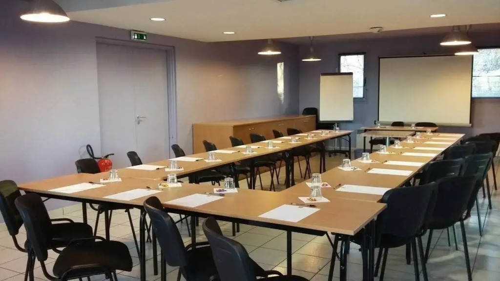 ibis budget Chilly-Mazarin Les Champarts