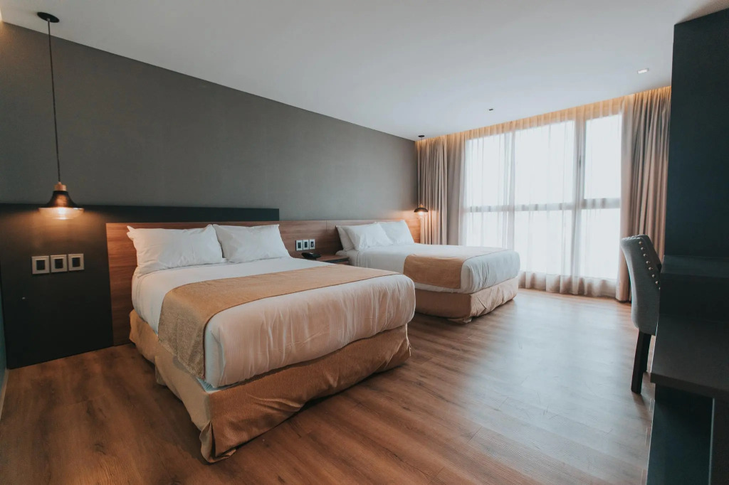 Hotel Soho Suites
