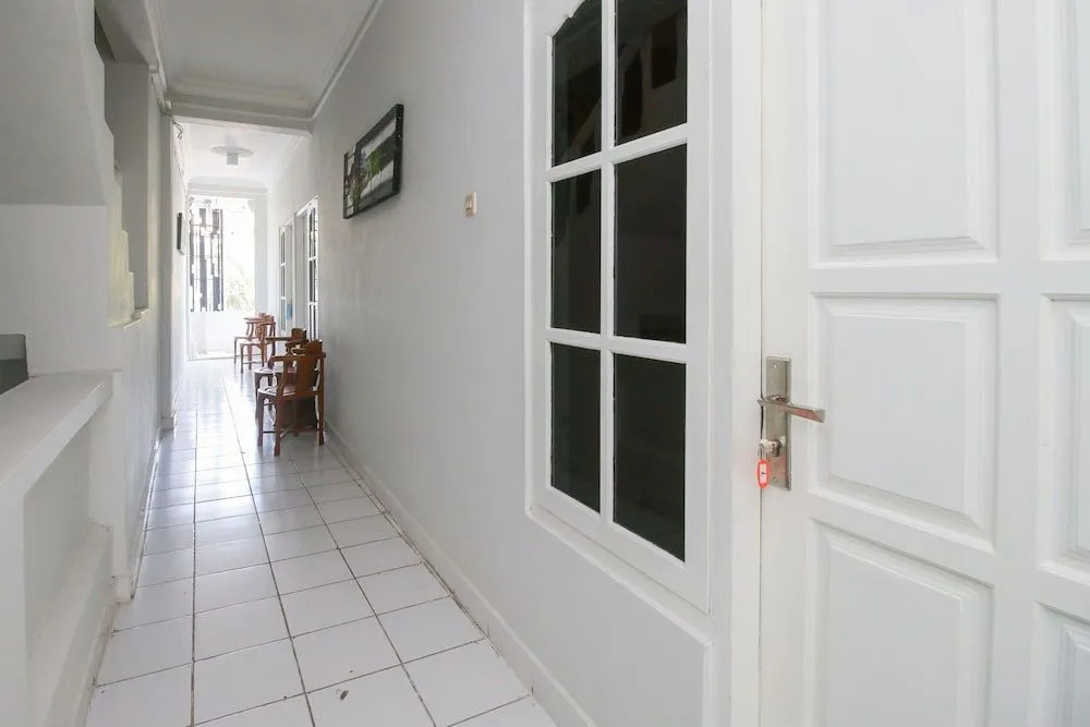 Airy Kuta Kartika Plaza Gang Samudra 100 Bali