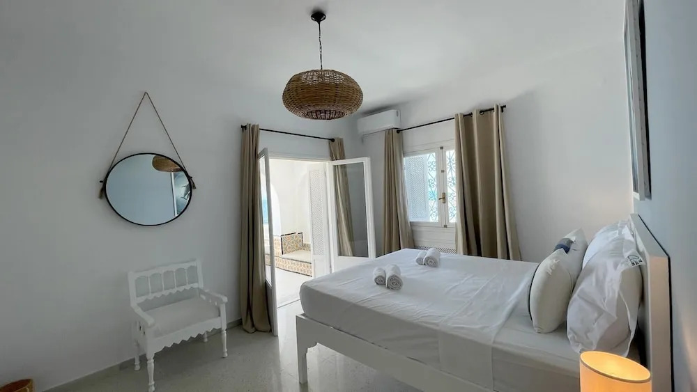 The Sea House Beach Front Villa With Pool