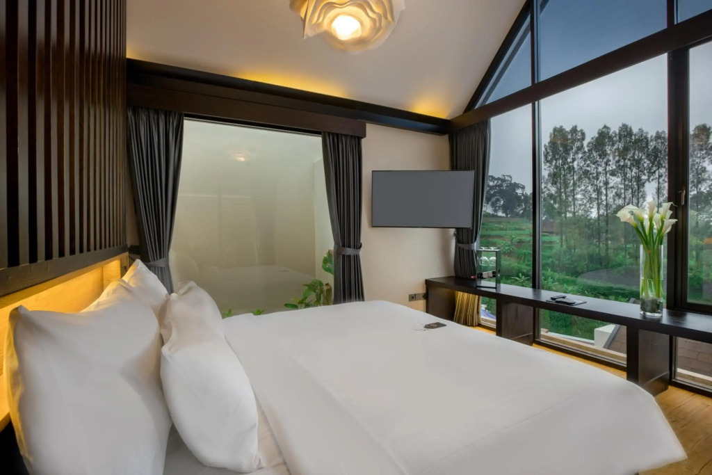 Sunsetfalls Gardens And Resort
