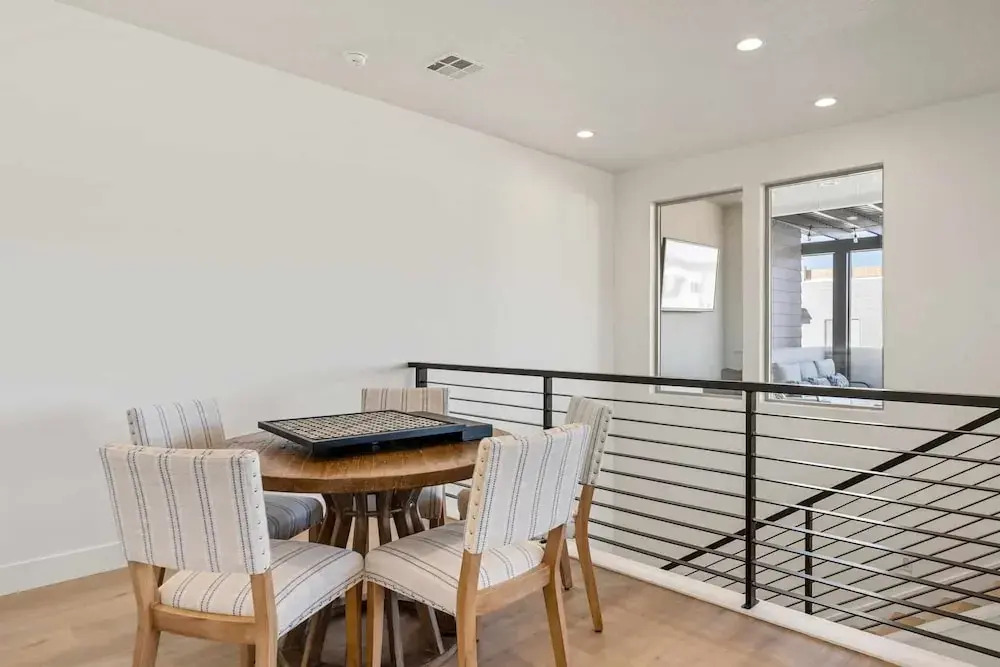 Somewhere On A Beach 5 Bedroom Townhouse
