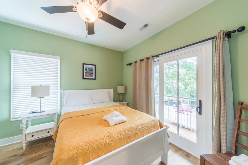 E Ashley A 121 4 Bedroom Holiday Home By My Ocean Rentals