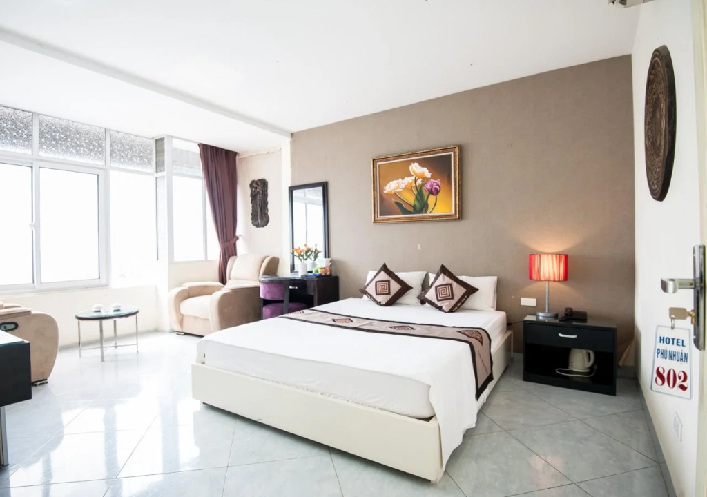 Phu Nhuan Hotel