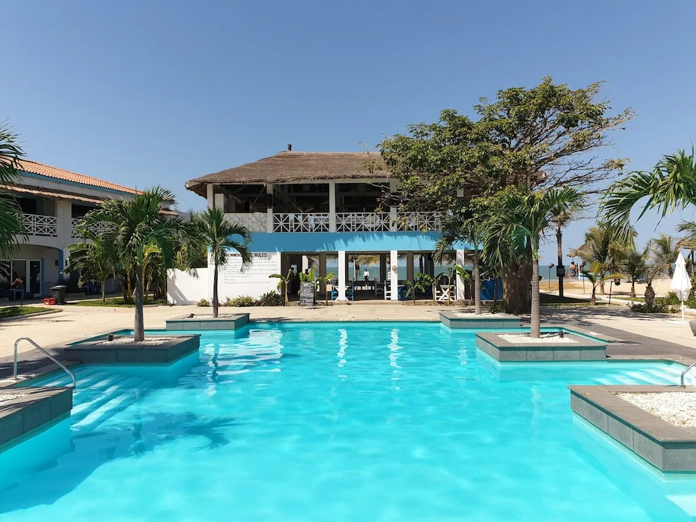 Jerma Beach Hotel