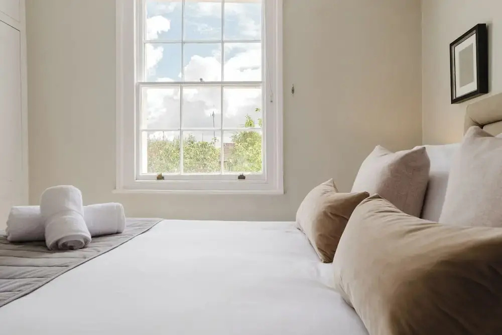 Stylish Townhouse Annexe Cheltenham