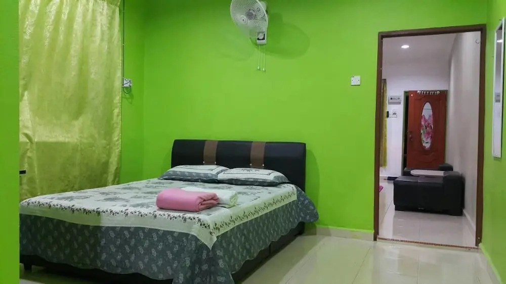 Homestay Ira Jaya - 4 Unit Rumah