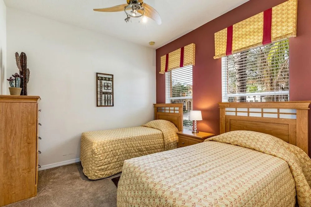 Gated Private Pool Home With Spa & Games Room