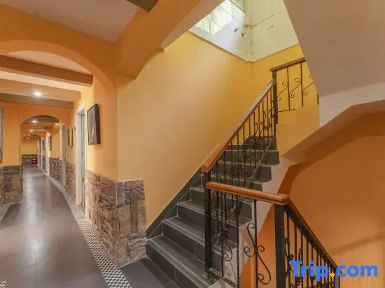 Xidi Huaxipan YouthHostel