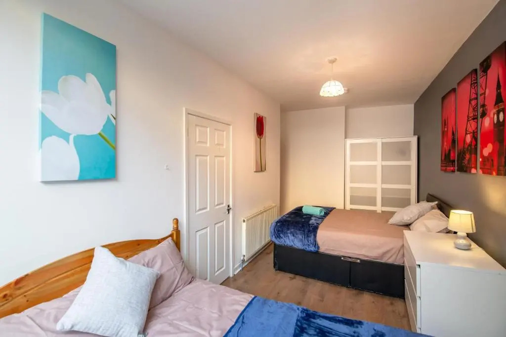 3 bedroom apartment newcastle city centre