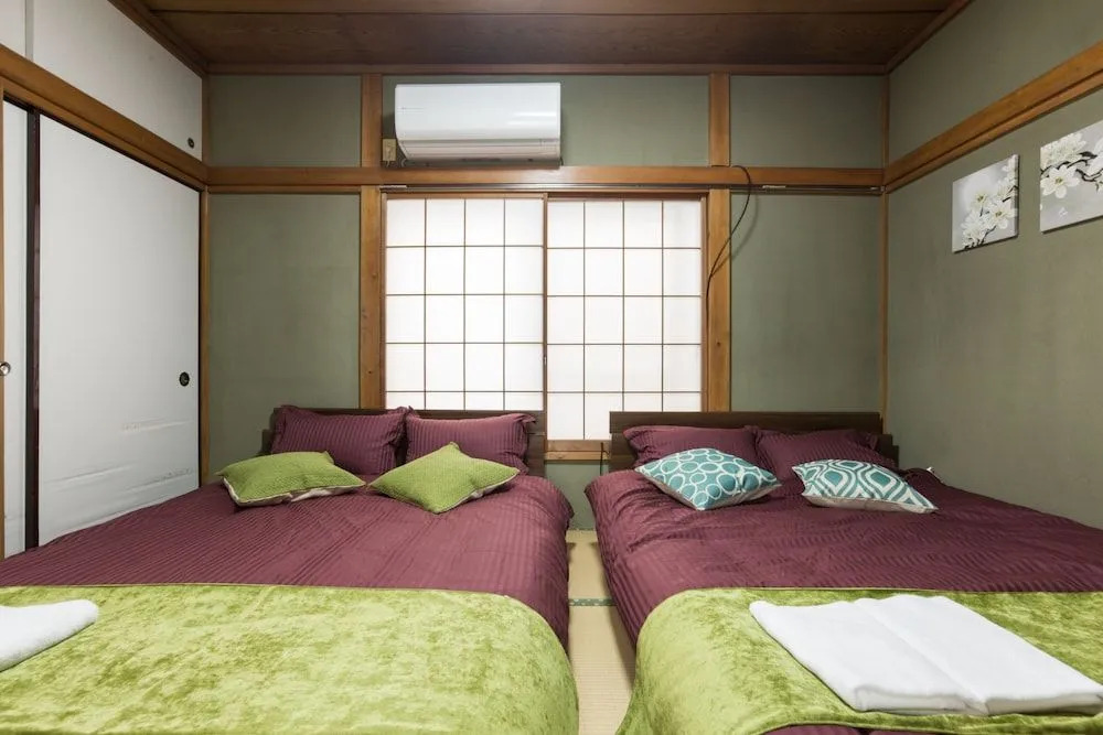 Higashimukoujima A