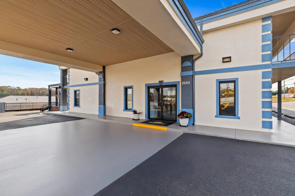 Days Inn by Wyndham Cleveland TN