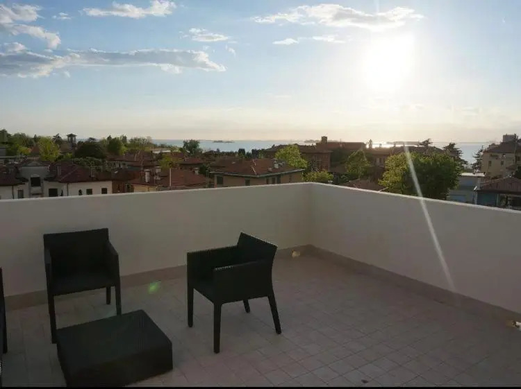 Stylish Penthouse Apartment in Venice Lido, 10 minutes from Saint Marks Square