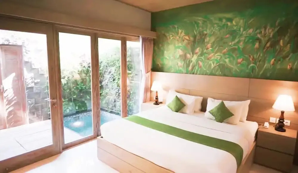 ME Villa Kayu Tulang