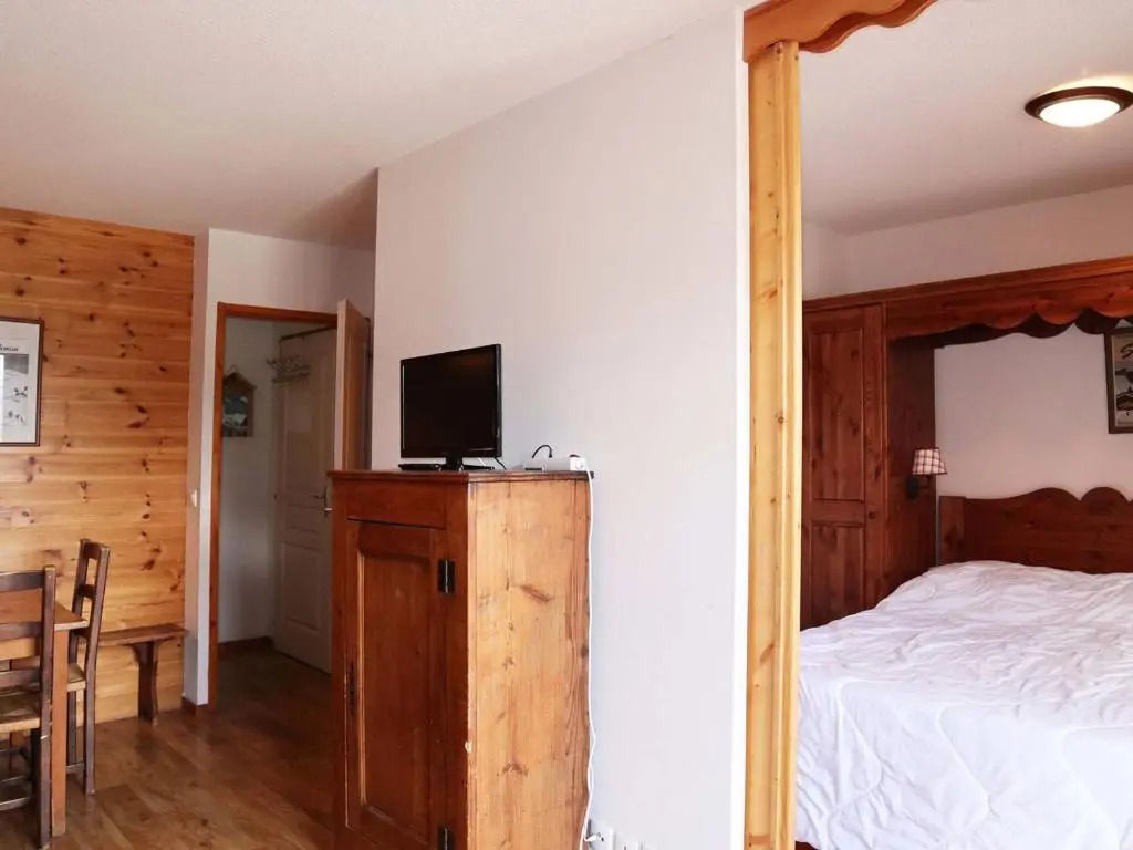 Appartement Les Orres, 3 pièces, 8 personnes - FR-1-322-325