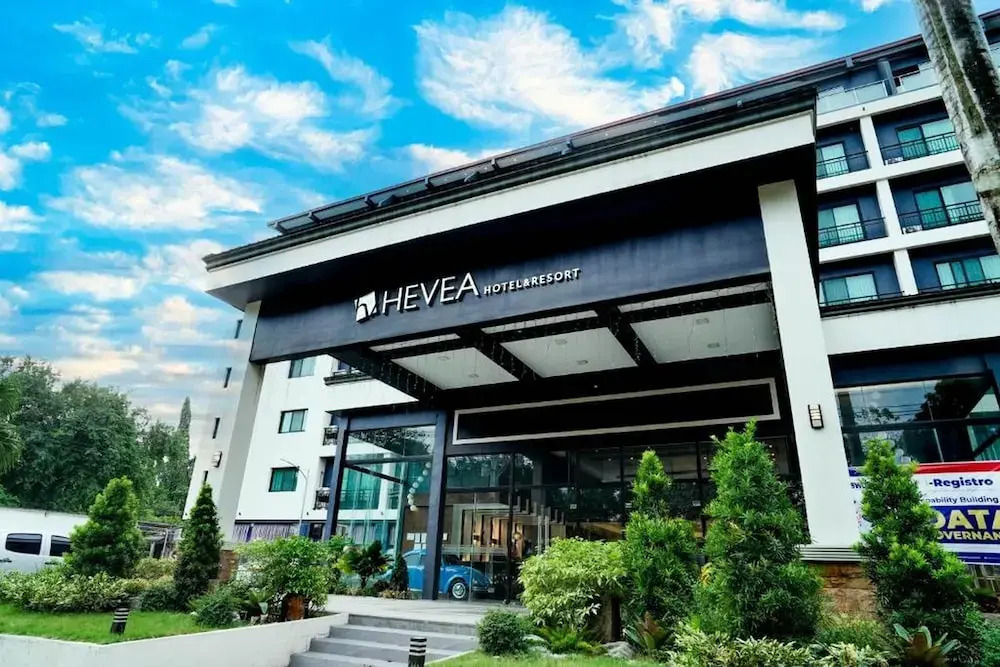 Dancenter Luxury Retreat Angeles City