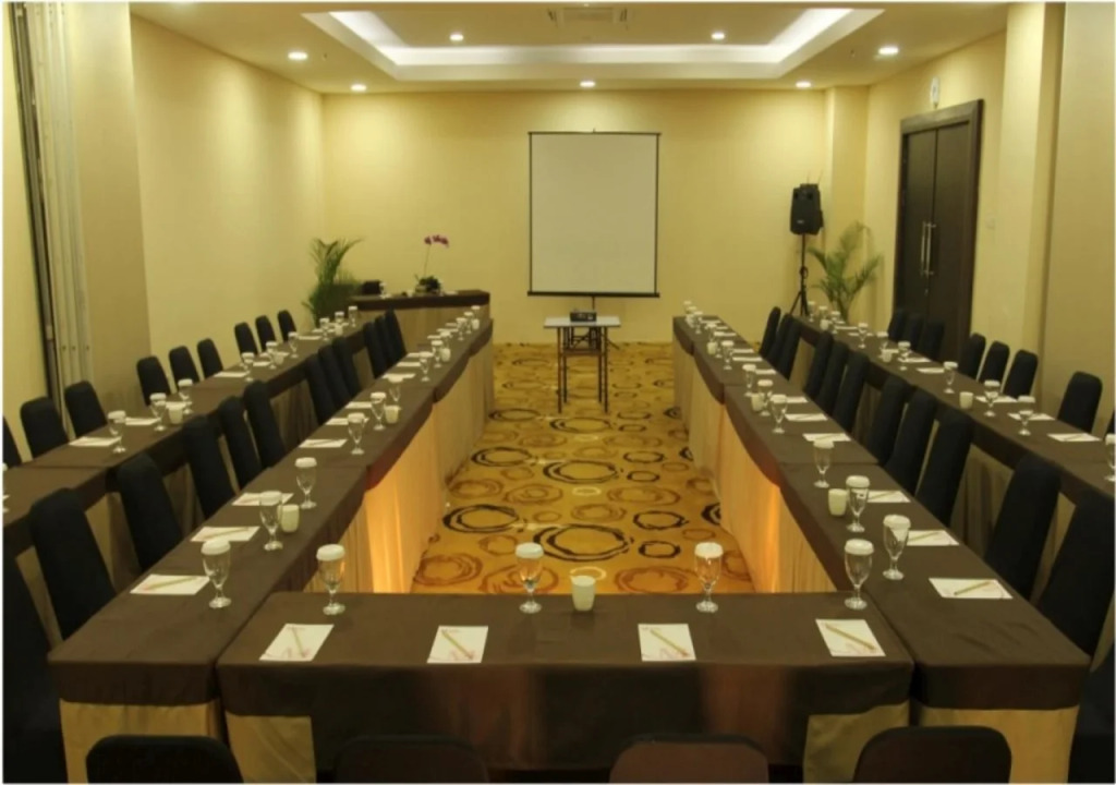 Merapi Merbabu Hotels Bekasi
