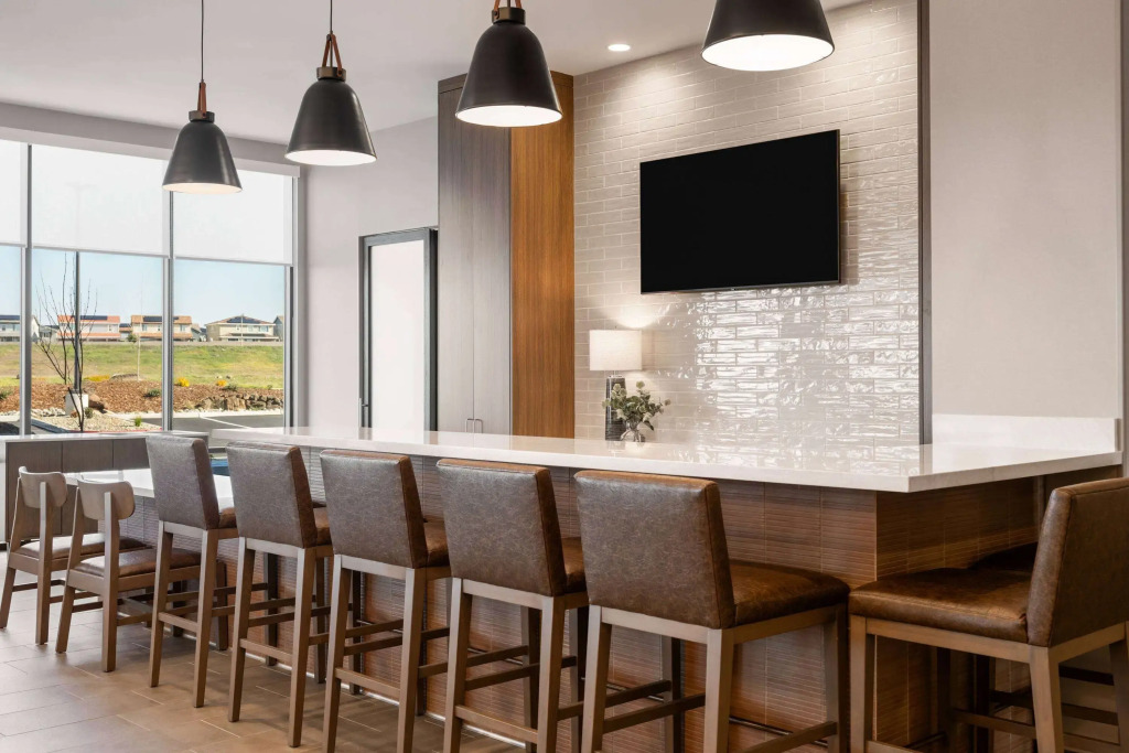 La Quinta Inn And Suites By Wyndham Lincoln