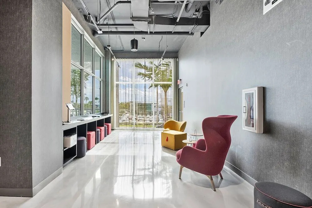 Aloft by Marriott Fort Lauderdale Airport