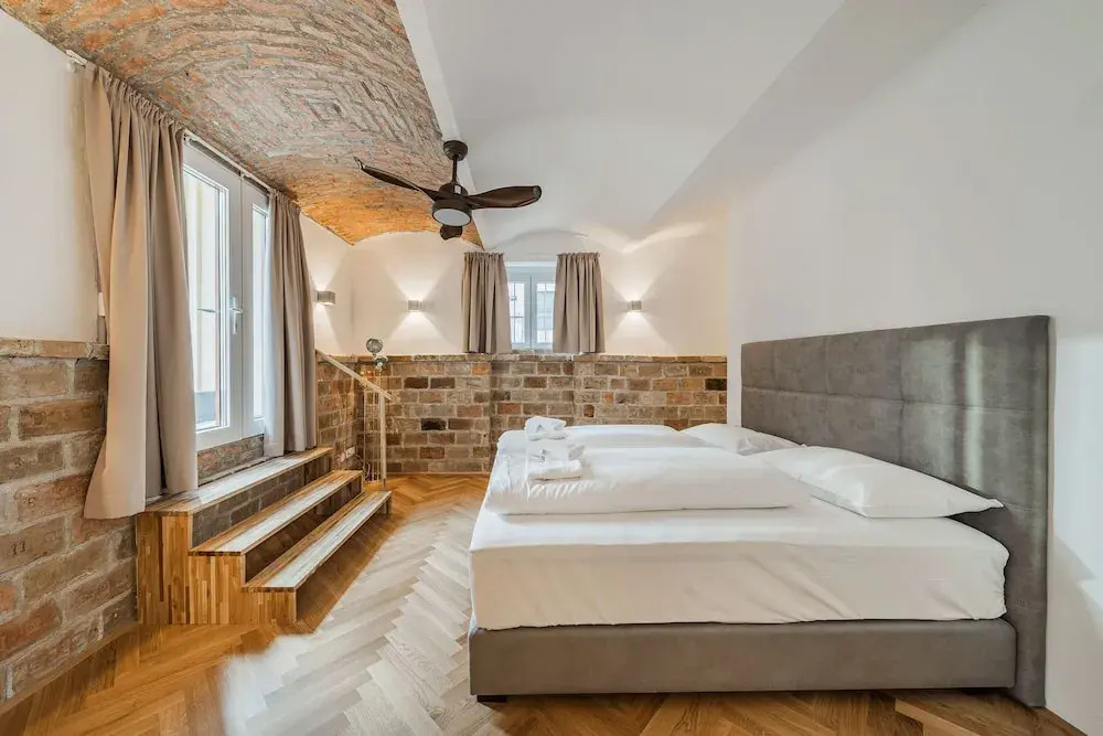 easy-flat Severingasse - Stylish 73sqm Apartment near Park and Tram