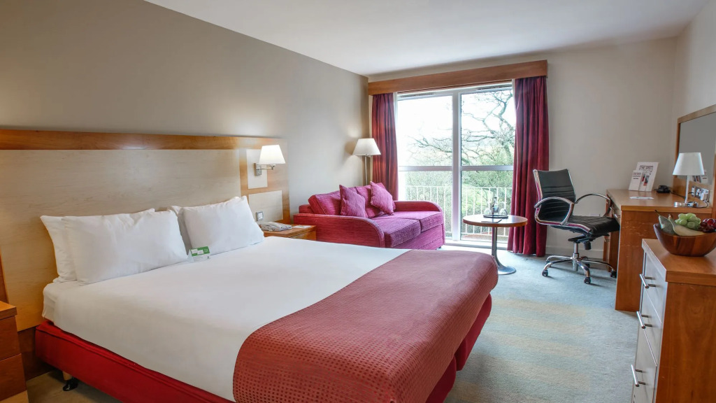 Holiday Inn Bristol Airport by IHG