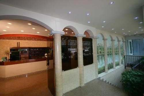 Hotel Castel Lodron