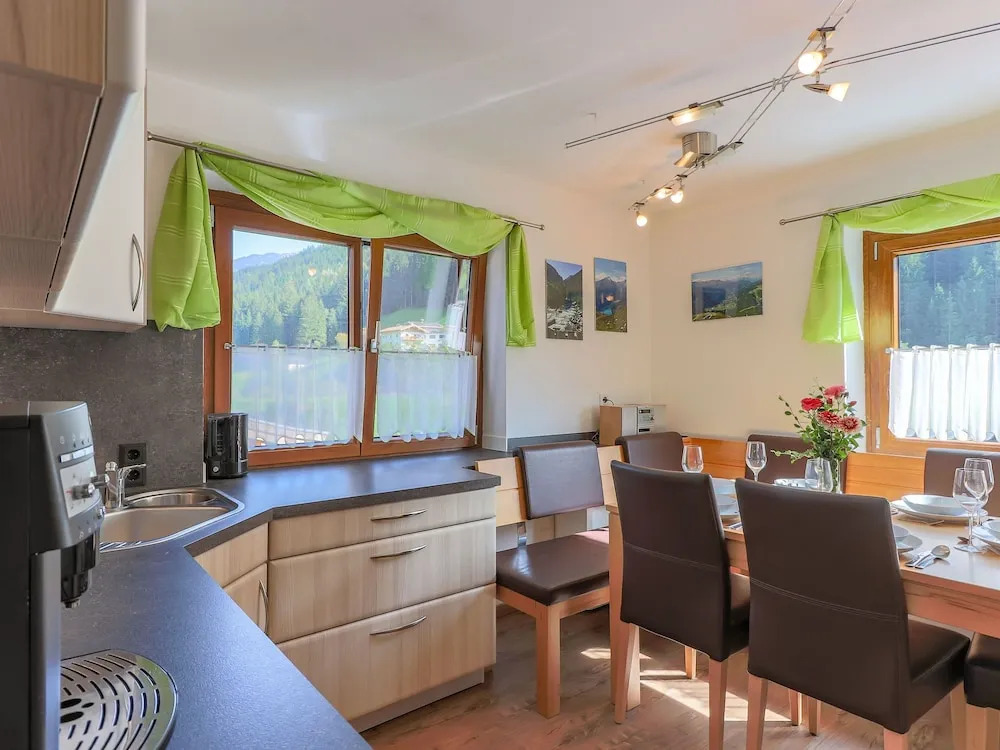 Modern Apartment In Konigsleiten Near Swimming Pool