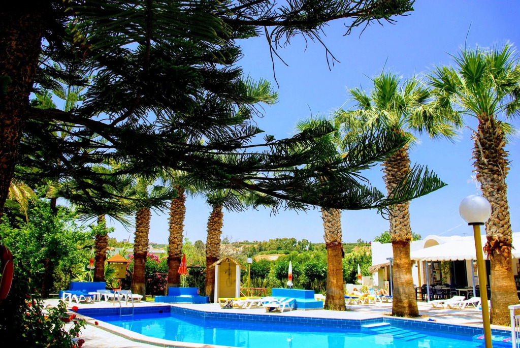 Aspro Hotel