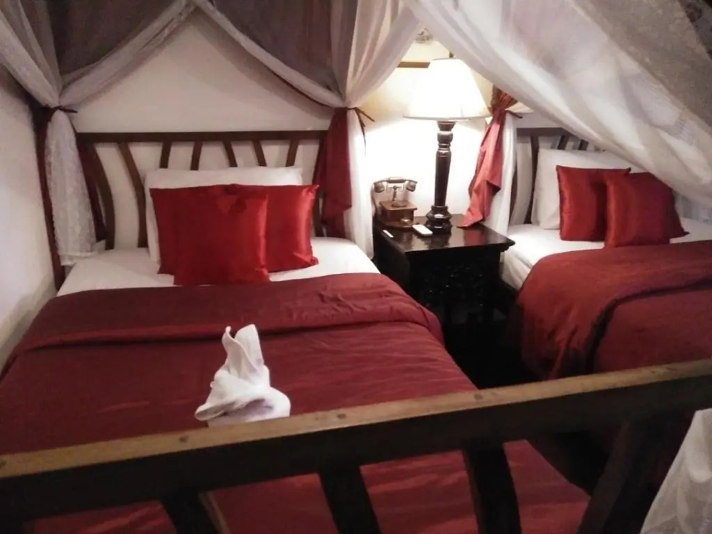 Tri Yaan Na Ros Colonial House