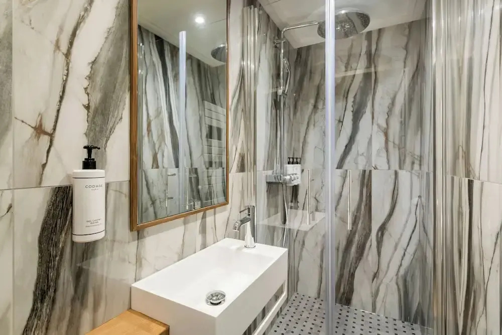 Merveil Luxury Suites - Bourse I-II