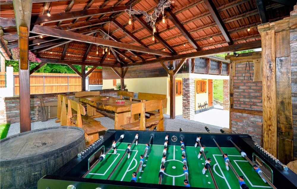 Awesome Home in Stubicke Toplice With 2 Bedrooms, Wifi and Outdoor Swimming Pool