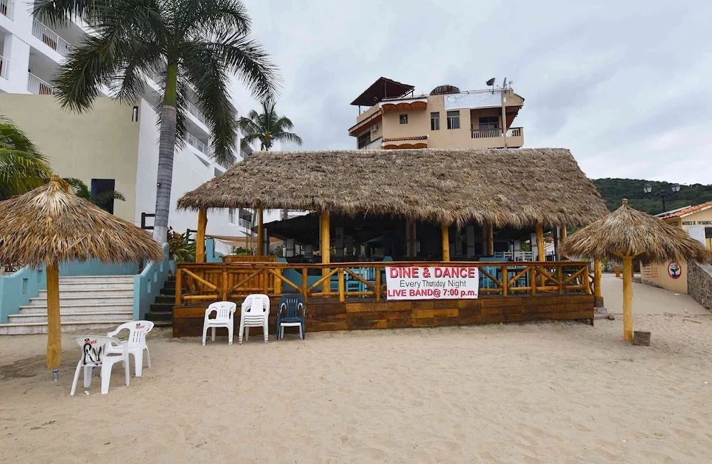 Hotel Villa Flores